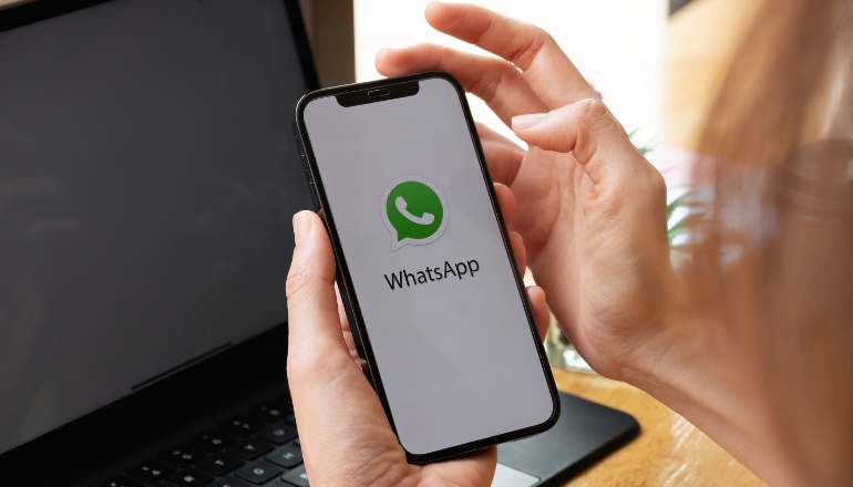 reasons behind whatsapp down 